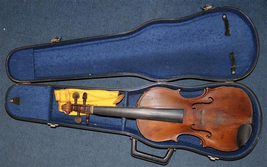 An 18th century violin, attributed to Nathaniel Cross of London, c.1740, 23.5in.